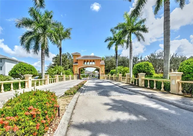 Listing Photo 4 - Condo for sale in building located at 3957 Pomodoro Cir, Cape Coral, FL 33909 - Unit #201