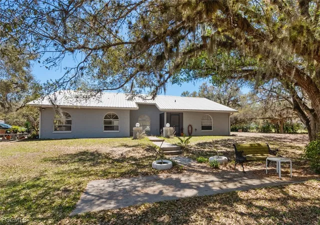 3rd image of 1767 Pollywog Crossover Rd, Labelle, FL 33935 | MLS# 2026012920
