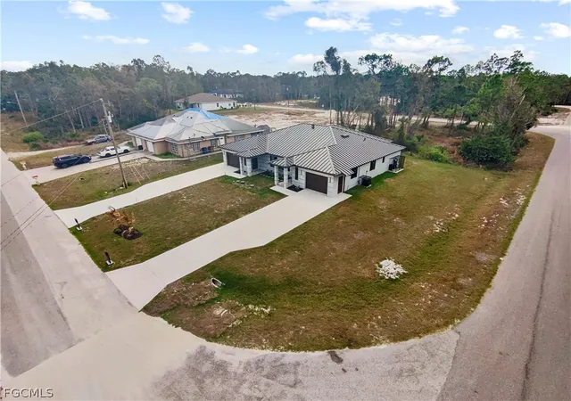 3rd image of 526 Knapp St, Lehigh Acres, FL 33974 | MLS# 2026012975