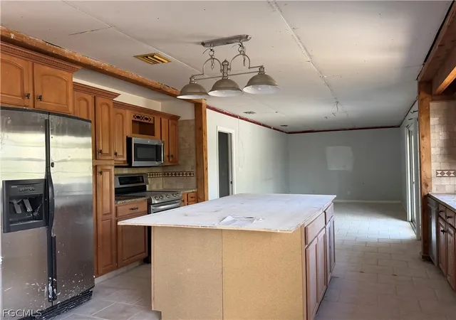 2nd image of 5481 Burnham Ct, North Fort Myers, FL 33903 | MLS# 2026013021