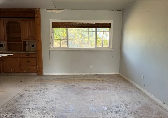 3rd image of 5481 Burnham Ct, North Fort Myers, FL 33903 | MLS# 2026013021