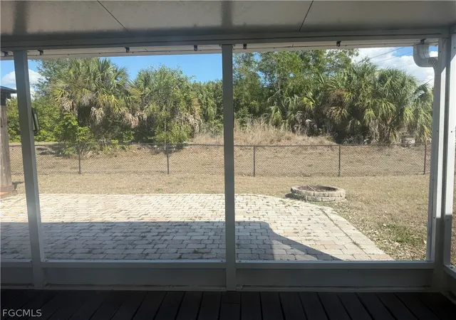 4th image of 5481 Burnham Ct, North Fort Myers, FL 33903 | MLS# 2026013021