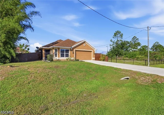4th image of 403 Muriel St, Lehigh Acres, FL 33972 | MLS# 2026013065