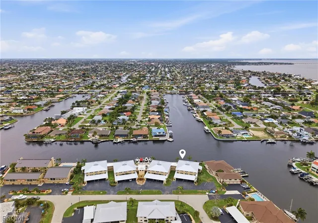 33rd image of 1927 Se 40th Ter #107, Cape Coral, FL 33904 | MLS# 2026013101
