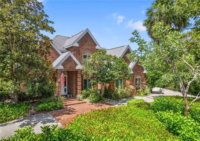 2nd image of 13672 Pine Villa Ln, Fort Myers, FL 33912 | MLS# 2026013243
