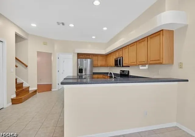 Photo 4 of Sale Pending at 21539 Belhaven Way, Estero, FL 33928 | MLS# 2025014877 | Listing updated on 2026-09-01