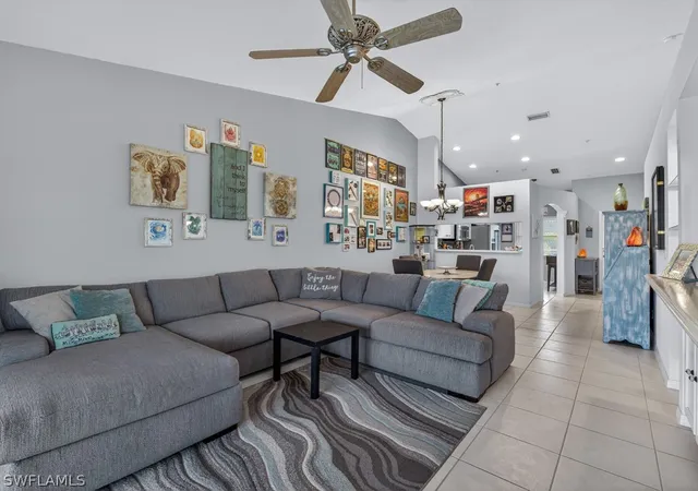 4th image of 6890 Huntington Lakes Cir #203, Naples, FL 34119 | MLS# 226011119