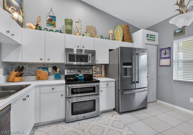 5th image of 6890 Huntington Lakes Cir #203, Naples, FL 34119 | MLS# 226011119