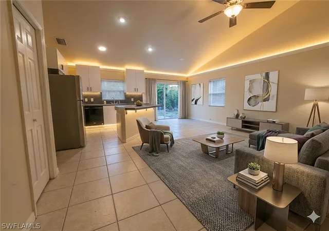 Listing Photo 4 - Condo for sale in building located at 17383 + 17395 Cleveland Dr, Fort Myers, FL 33967