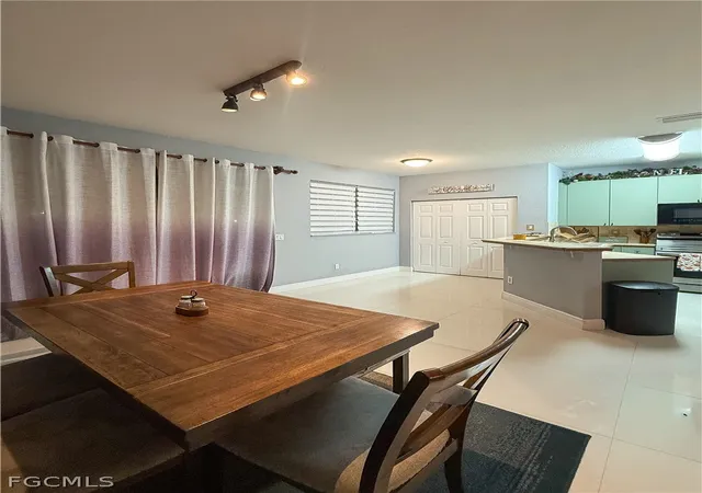 Photo 4 of Townhouse for sale at 639 Northeast 21st Ave, Homestead, FL 33033 | MLS# 2026013327 | Listing updated on 2026-06-23