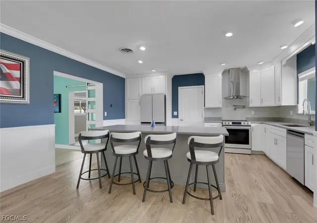 Photo 4 of Sale Pending at 549 Peck Ave, Fort Myers, FL 33919 | MLS# 2026013374 | Listing updated on 2026-08-31