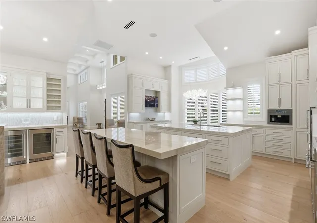 4th image of 328 Sedgwick Ct, Naples, FL 34108 | MLS# 226011896