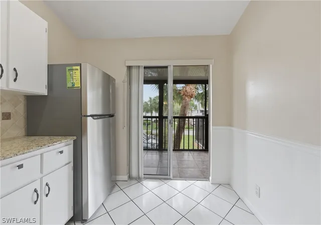 Listing Photo 4 - Condo for sale in building located at 4031 Ice Castle Wy, Naples, FL 34112 - Unit #3306
