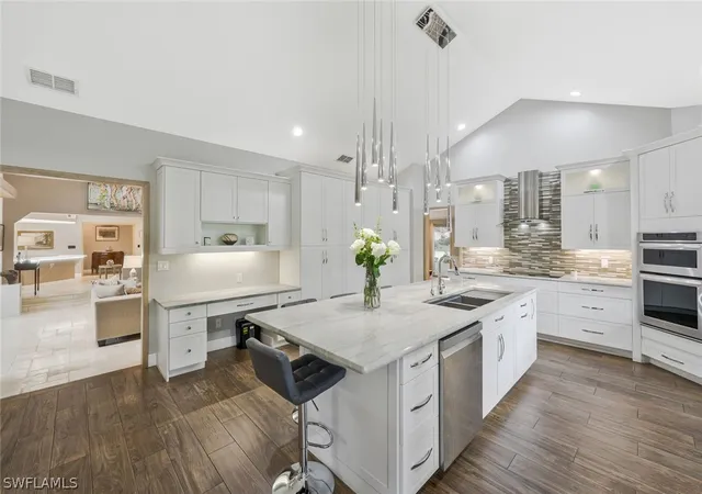 2nd image of 730 Bay Tree Ct, Naples, FL 34108 | MLS# 226011964