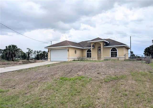 1st image of 3017 S Balsam Cir, La Belle, FL 33935 | MLS# 226012197