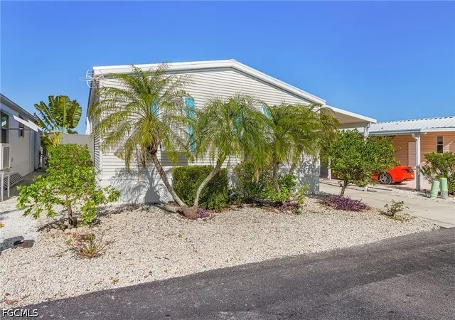 2nd image of 3023 Skipper Ln, Saint James City, FL 33956 | MLS# 2026013563