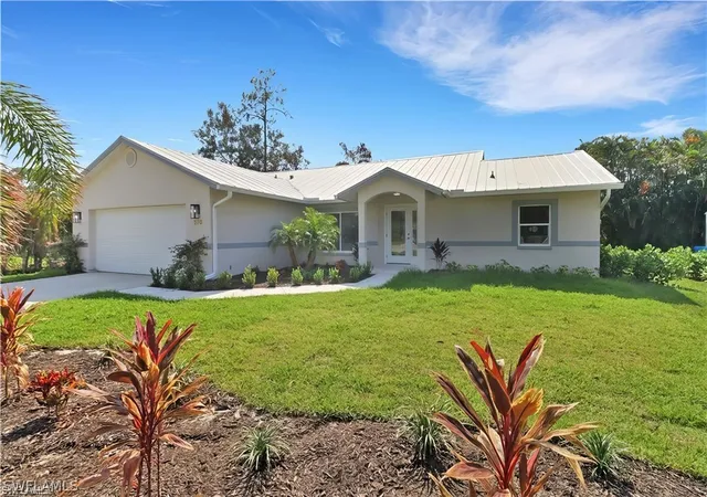 Photo 2 of Single family home for sale at 270 Madison Dr, Naples, FL 34110 | MLS# 226012332 | Listing updated on 2026-08-04