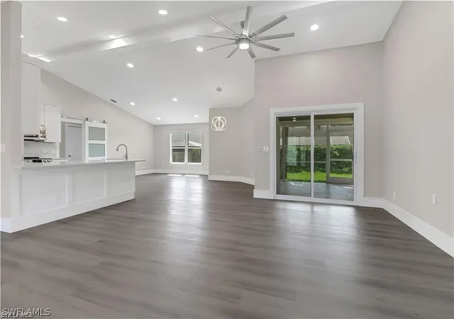 Photo 3 of Single family home for sale at 270 Madison Dr, Naples, FL 34110 | MLS# 226012332 | Listing updated on 2026-08-04