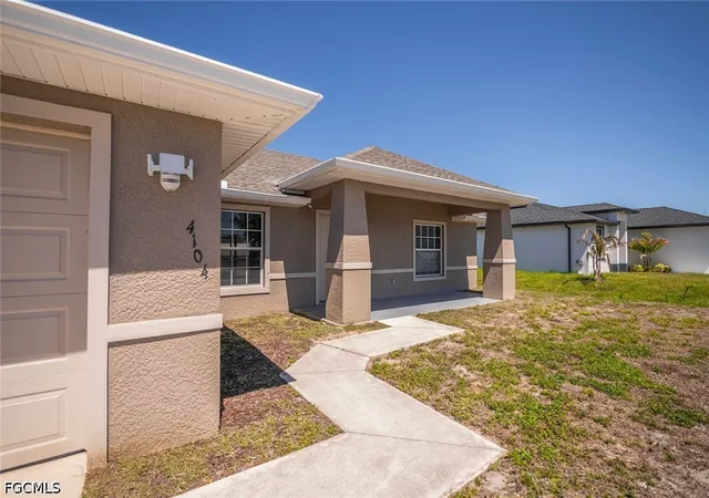 Homes for sale in Lehigh Acres, FL | 4104 13th St Sw, Lehigh Acres, FL 33976 | MLS# 2026013689