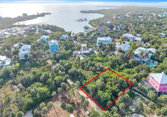 Photo 3 of Land for sale at 4521 Oro Pesos Ln, Captiva, FL 33924 | MLS# 2026013740 | Listing updated on 2026-03-25