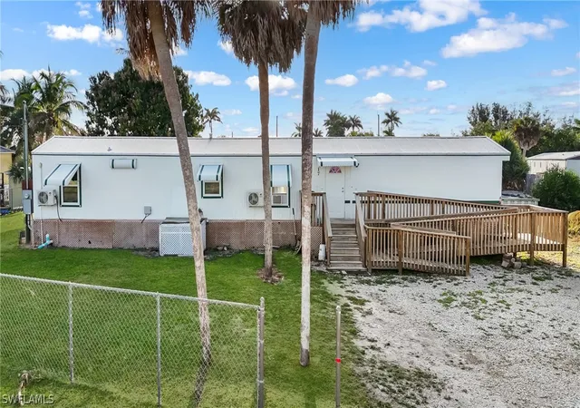 Photo 3 of Manufactured home for sale at 17 Spoonbill Ave, Everglades City, FL 34139 | MLS# 226009484 | Listing updated on 2026-09-24