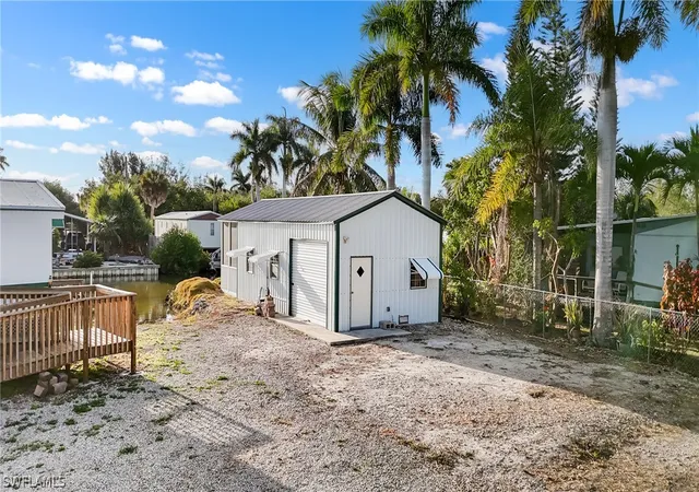 Photo 4 of Manufactured home for sale at 17 Spoonbill Ave, Everglades City, FL 34139 | MLS# 226009484 | Listing updated on 2026-09-24