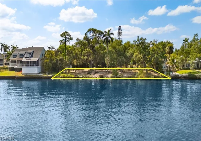 2nd image of 3541 3543 E Riverside Dr, Fort Myers, FL 33916 | MLS# 2026013757