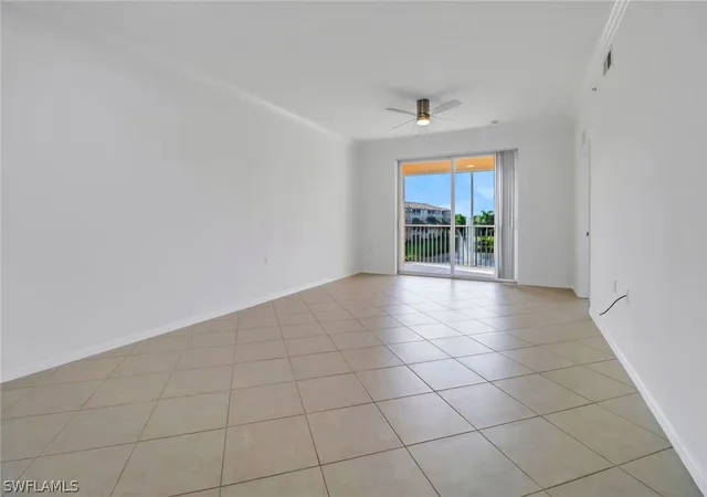 Listing Photo 5 - Condo for sale in building located at 8451 Kingbird Loop, Bonita Springs, FL 33967 - Unit #334
