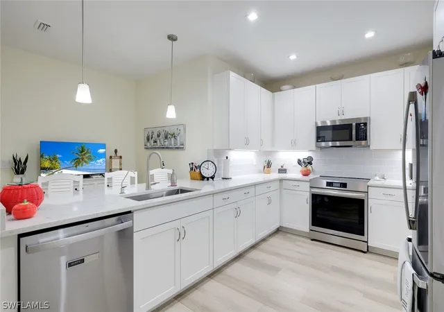 Photo 4 of Townhouse for sale at 13064 Georges Cay Pl, Fort Myers, FL 33913 | MLS# 226011609 | Listing updated on 2026-03-23