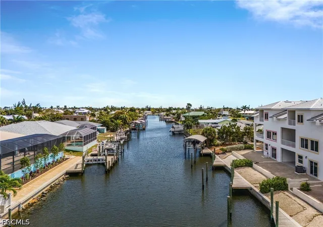 3rd image of 3100 Stringfellow Rd #4, Saint James City, FL 33956 | MLS# 2026013886