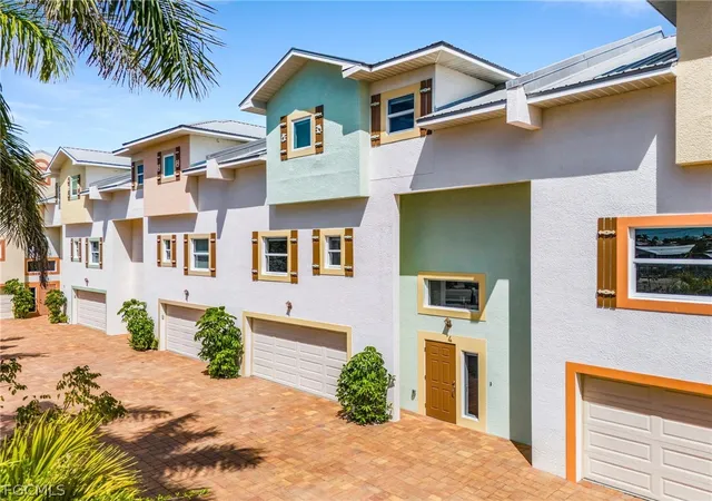 5th image of 3100 Stringfellow Rd #4, Saint James City, FL 33956 | MLS# 2026013886