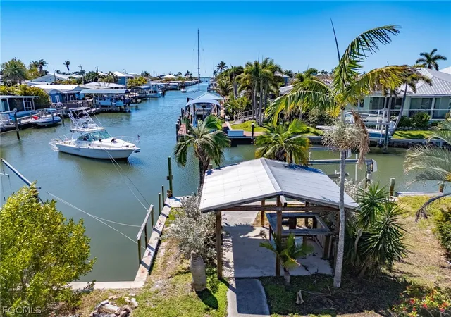 3rd image of 3535 Fifth Ave, Saint James City, FL 33956 | MLS# 2026013889