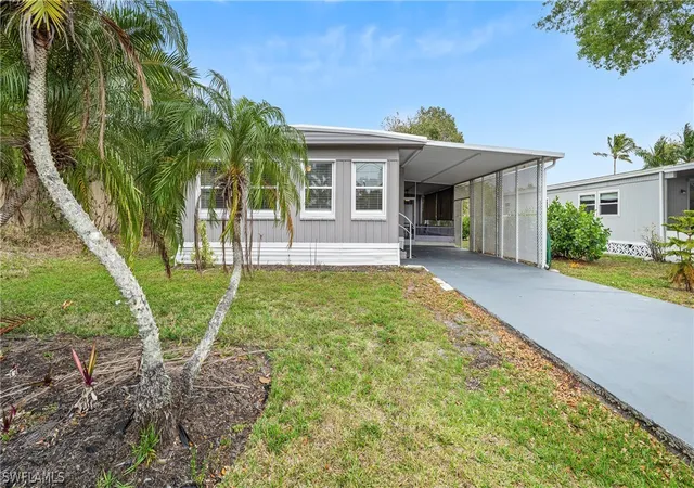 image of 851 Manatee Rd, Naples, FL 34114 | MLS# 226011576