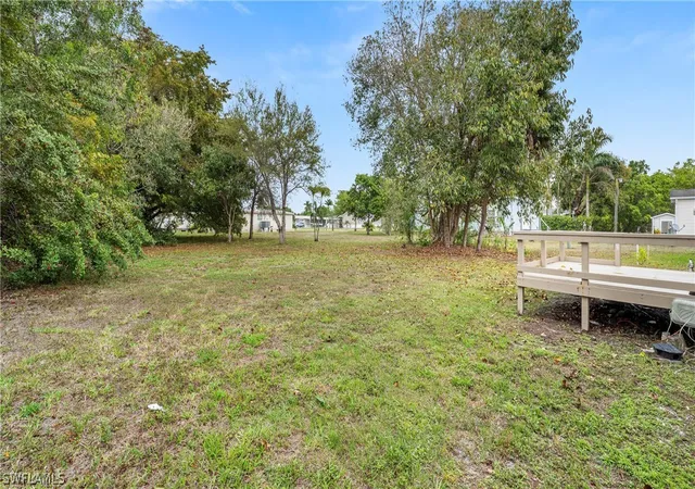 image of 851 Manatee Rd, Naples, FL 34114 | MLS# 226011576