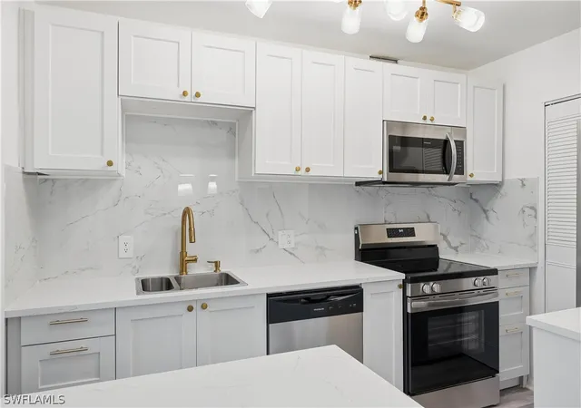3rd image of 788 Park Shore Dr #A11, Naples, FL 34103 | MLS# 226012120