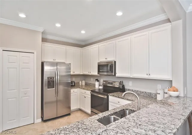 5th image of 10304 Prato Dr, Fort Myers, FL 33913 | MLS# 2026013939