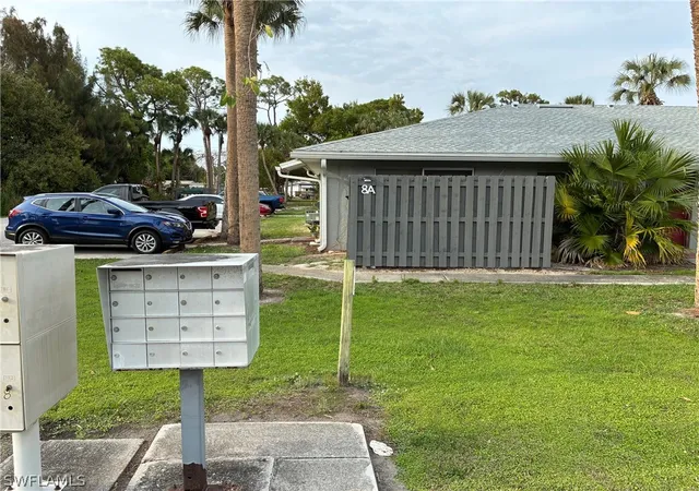 2nd image of 1165 Palm Ave, North Fort Myers, FL 33903