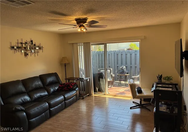4th image of 1165 Palm Ave #8A, North Fort Myers, FL 33903 | MLS# 226011631
