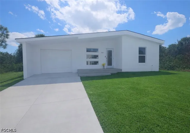 Photo 1 of Single family home for sale at 2905 26th Street W, Lehigh Acres, FL 33971 | MLS# 2026013966 | Listing updated on 2026-06-22