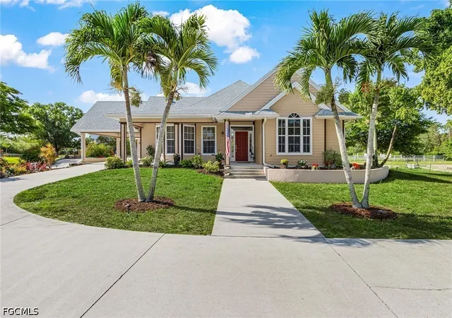 Photo 1 of Single family home for sale at 8930 Penzance Blvd, Fort Myers, FL 33912 | MLS# 2026014036 | Listing updated on 2026-09-01