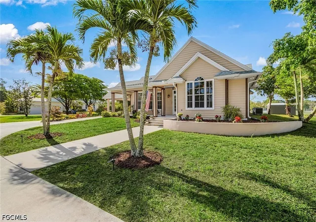 Photo 3 of Single family home for sale at 8930 Penzance Blvd, Fort Myers, FL 33912 | MLS# 2026014036 | Listing updated on 2026-09-01