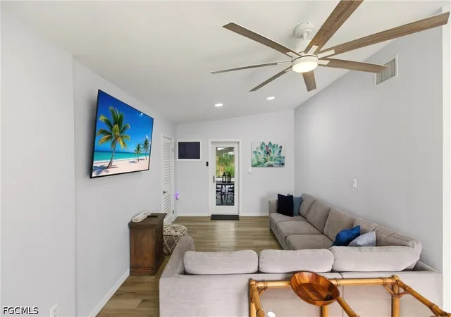 5th image of 185 Hibiscus Dr, Fort Myers Beach, FL 33931 | MLS# 2026014044
