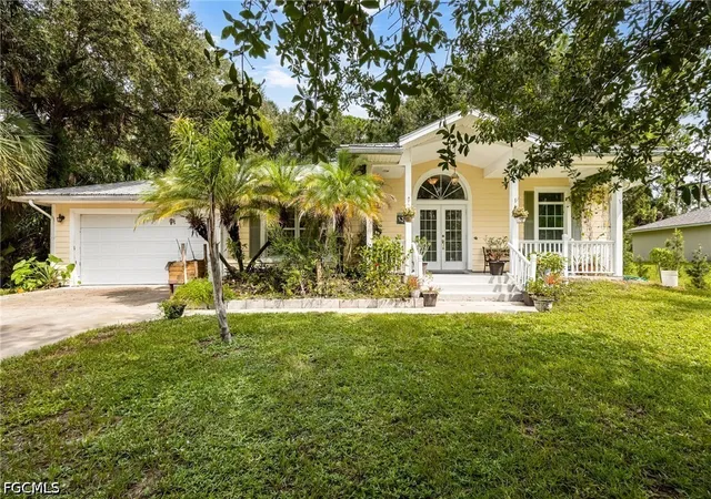 1st image of 8004 Vega Ct, Labelle, FL 33935 | MLS# 2026014086