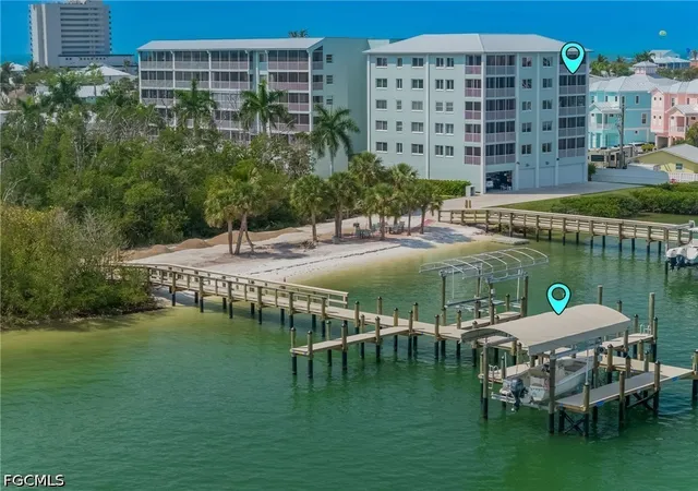 4th image of 345 Mango St #401, Fort Myers Beach, FL 33931 | MLS# 2026014216