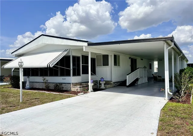 Homes for sale in North Fort Myers, FL | 3049 Longview Ln, North Fort Myers, FL 33917 | MLS# 2026014292