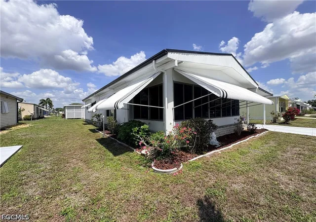 Homes for sale in North Fort Myers, FL | 3049 Longview Ln, North Fort Myers, FL 33917 | MLS# 2026014292
