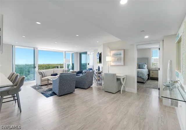 3rd image of 6101 Pelican Bay Blvd, Naples, FL 34108