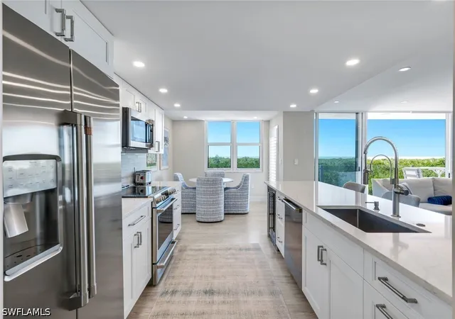 4th image of 6101 Pelican Bay Blvd, Naples, FL 34108