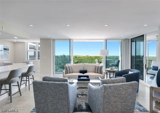 5th image of 6101 Pelican Bay Blvd, Naples, FL 34108