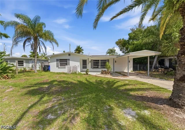 2nd image of 1637 Winkler Ave, Fort Myers, FL 33901 | MLS# 2026014354